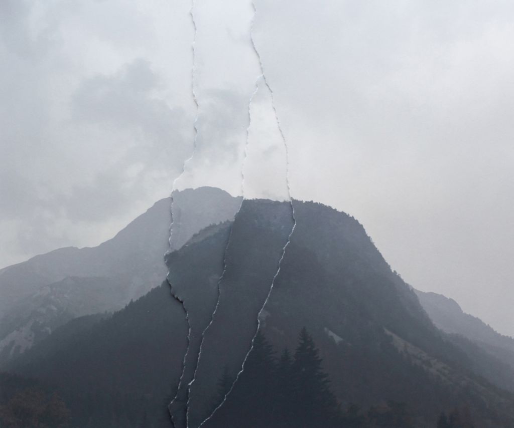 Collage de Marilia Destot montrant une montagne