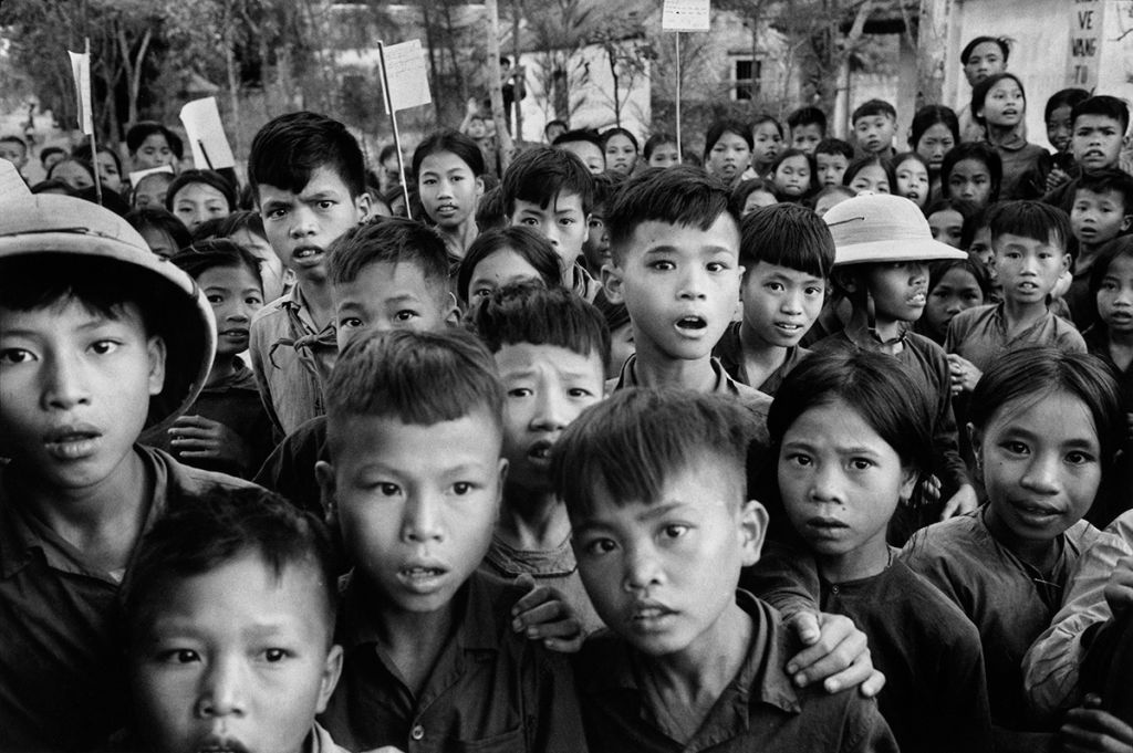 Marc Riboud : dix ans de conflit vietnamien dans une exposition