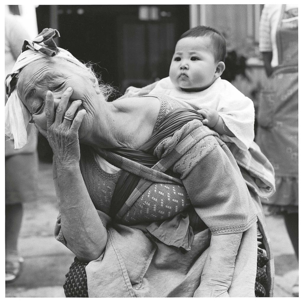 Mamie et son petit fils