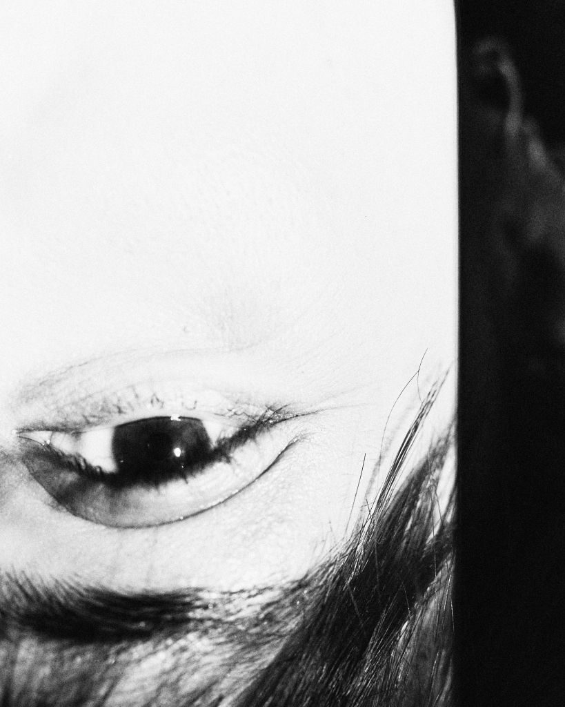 un oeil à l'envers