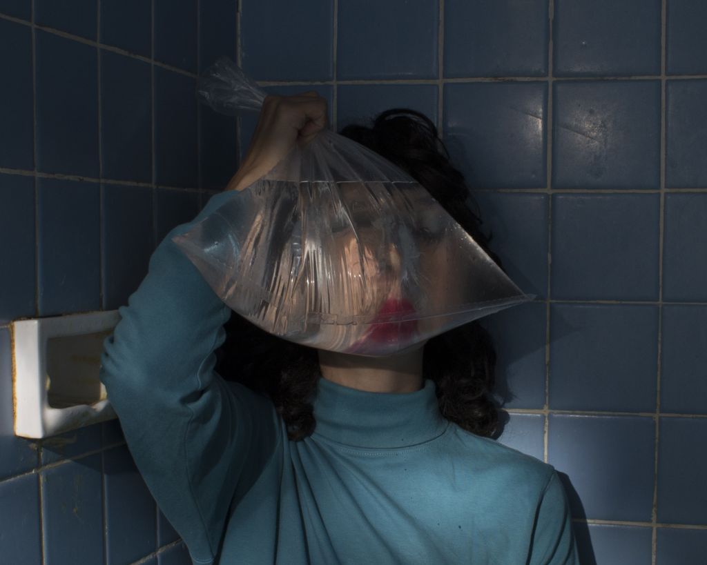 Autoportrait avec poisson rouge