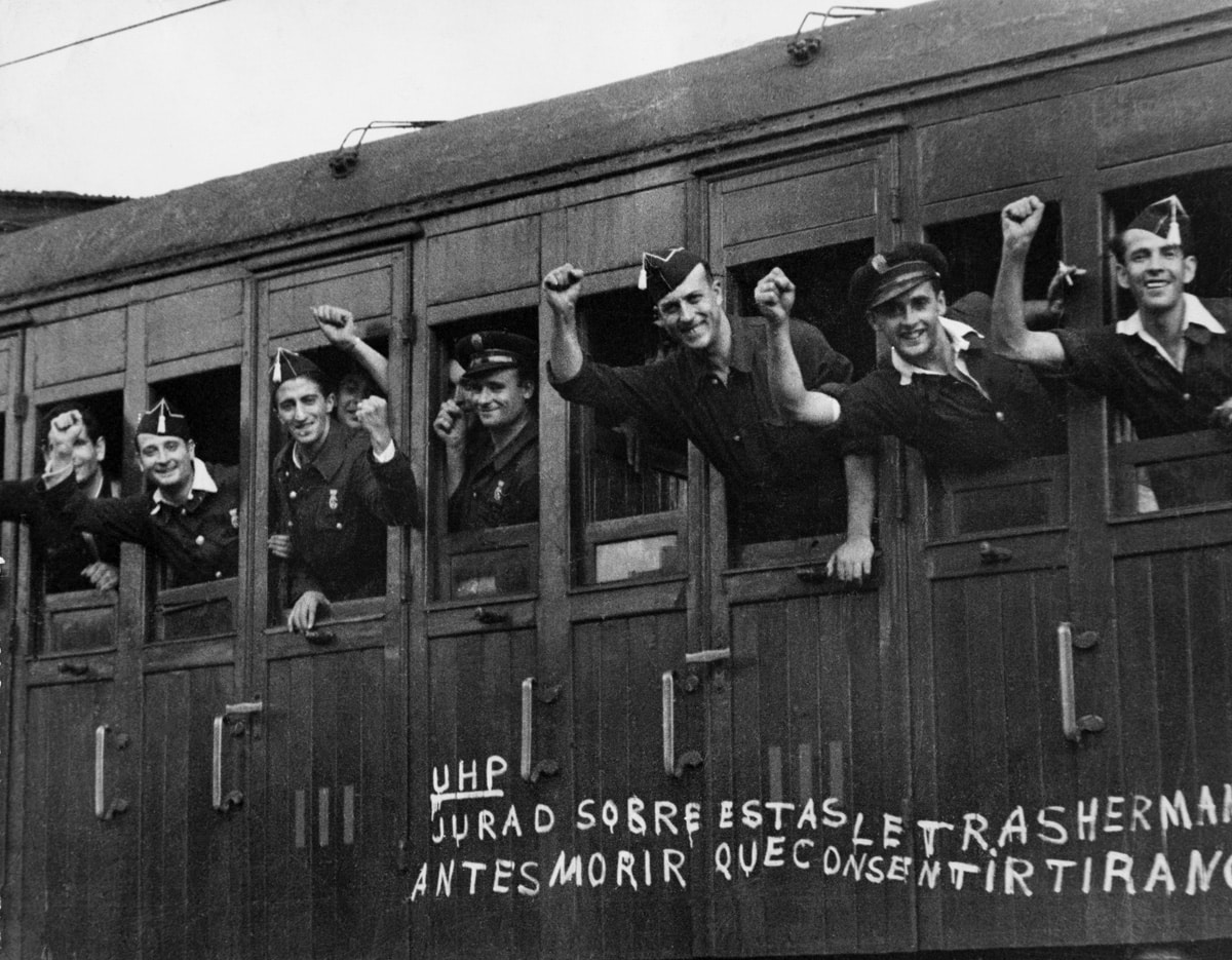 « La Mort en marche » : le peuple et le sang