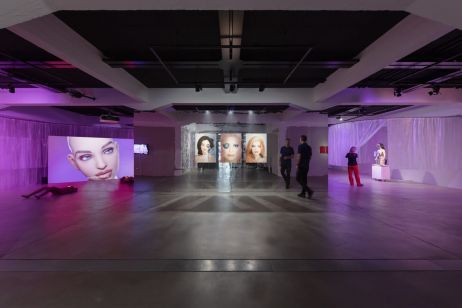 À Bâle, une expo célèbre la beauté virtuelle